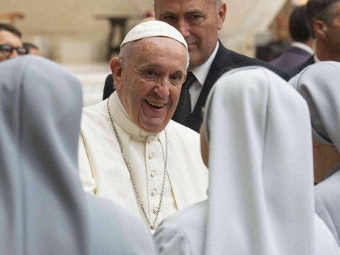 Women religious have key role in synod process, pope says