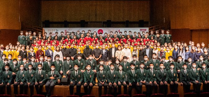 Festival of hymns soothes the soul