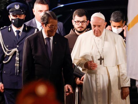 In Cyprus, pope urges dialogue for peace and care for migrants