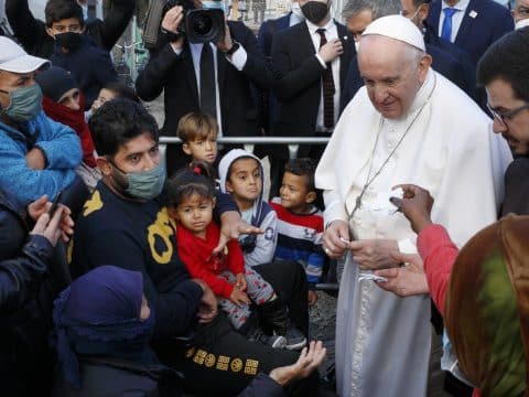 Stop this shipwreck of civilisation, pope pleads on Lesbos