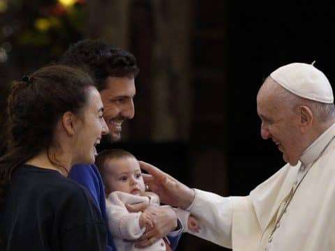 Even the Holy Family felt stress, pope tells families