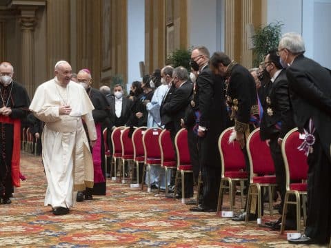 Pope calls for reality check against misinformation about vaccines