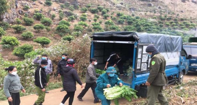 Rush to aid Covid-hit ethnic Vietnamese villagers