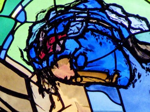 Reliving Christ’s Paschal Mystery