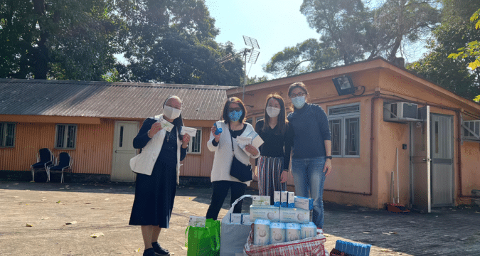 Care for migrant workers amid Omicron surge