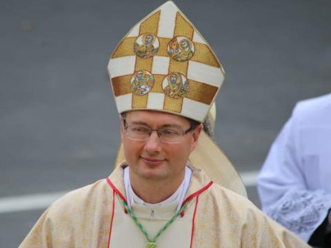 ‘My place is here,’ says papal nuncio to Ukraine