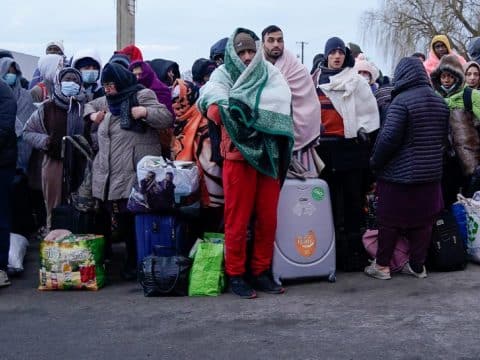 Pope thanks Poland for welcoming Ukrainian refugees
