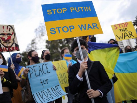 Even if papal pleas for peace go unheeded, Pope Francis persists