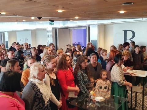Caritas and Polish hotels serve Easter breakfast to 20,000 Ukrainians