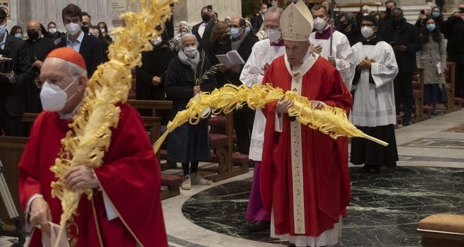 Pope calls for Easter truce