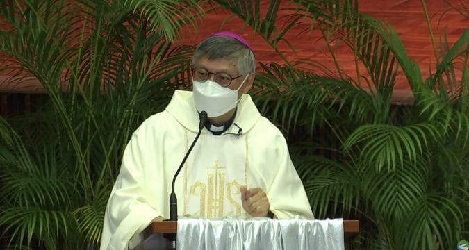 Call to synodality as Bishop Chow celebrates Chrism Mass online