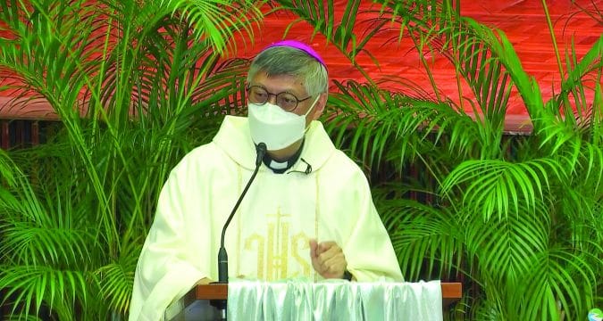 Call to synodality as Bishop Chow celebrates Chrism Mass online