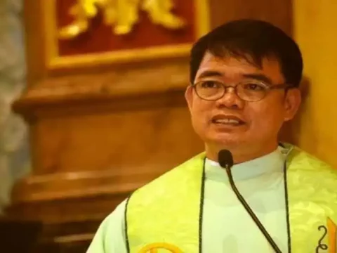 Missing Philippine priest found alive