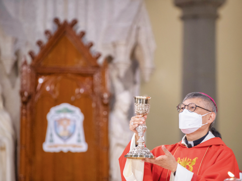 Genuine liturgical life leads to love of neighbour and charity, pope says