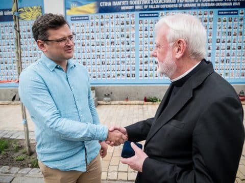 Vatican foreign minister visits Ukraine