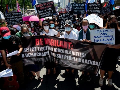 Reach out and serve say Philippine bishops in wake election protests