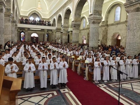 Children in Qaraqosh receive First Holy Communion 