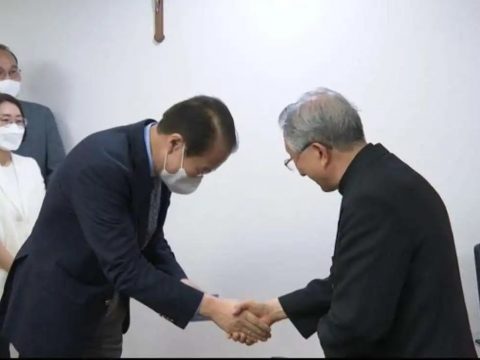Hopes for Korean peace rest with Pope Francis 
