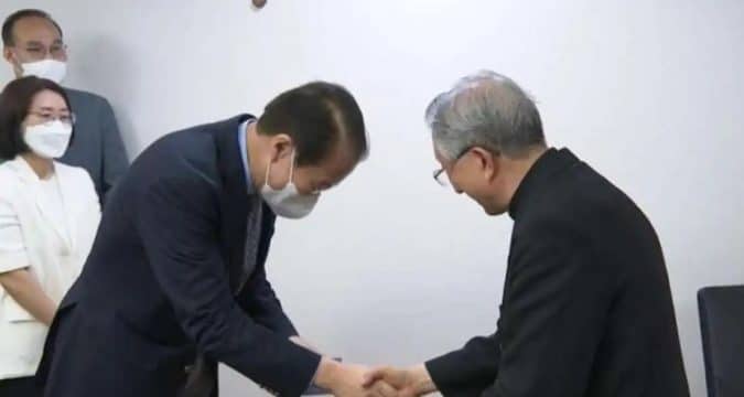 Hopes for Korean peace rest with Pope Francis