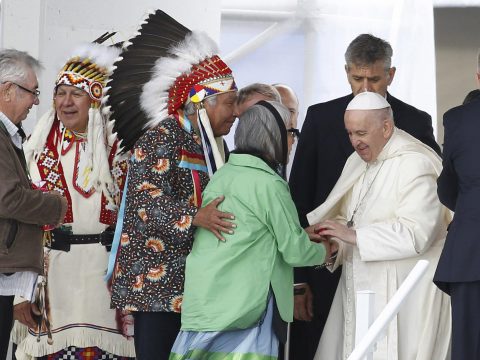 Pope seeks forgiveness from indigenous Canadians