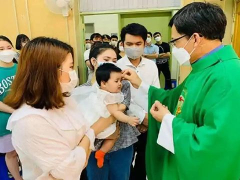 Criticism of IVF for unmarried women in South Korea