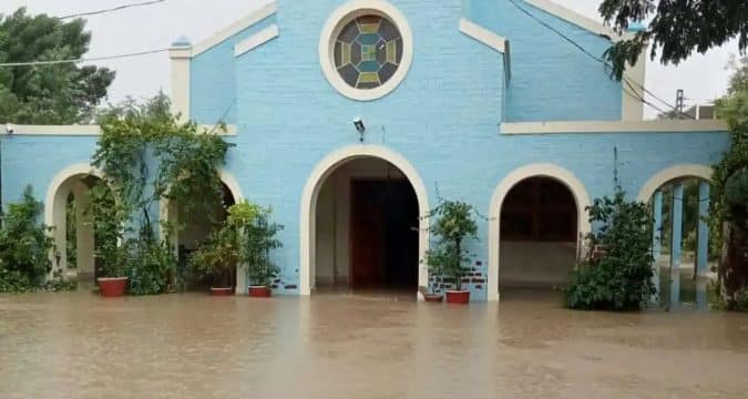 Bishop calls for help amid Pakistan floods