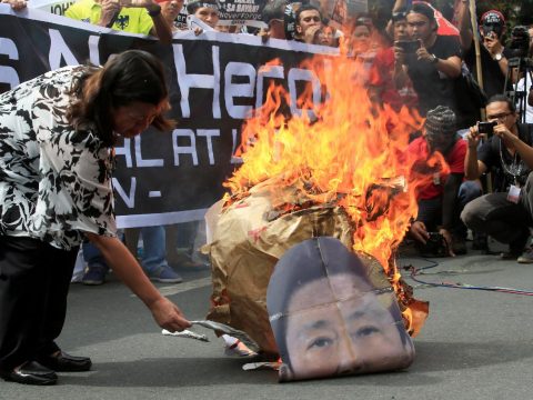 Do not forget darkness of martial law era, Philippine bishops exhort