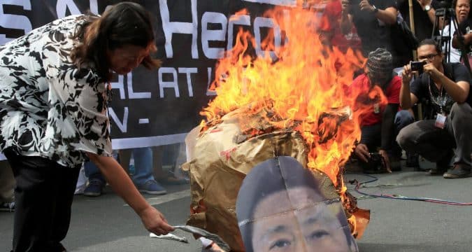 Do not forget darkness of martial law era, Philippine bishops exhort
