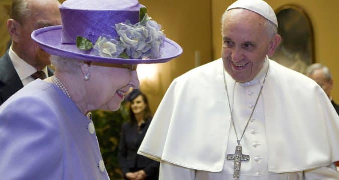 British Catholics, Pope Francis pay tribute to Queen Elizabeth II