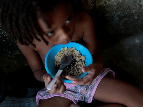 Food cannot be used as ‘bargaining chip,’ pope says