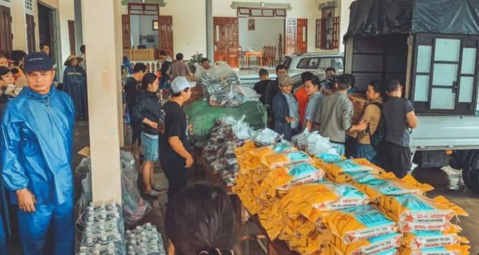 Vietnam’s Catholics leap to aid storm victims