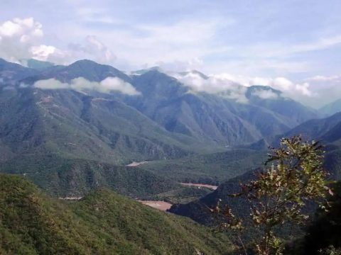 Filipino Catholic groups call for preserving Sierra Madre