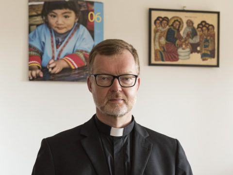 Women must be included in formation of priests, says expert