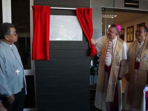 Malaysian Catholics urged to help poor Churches