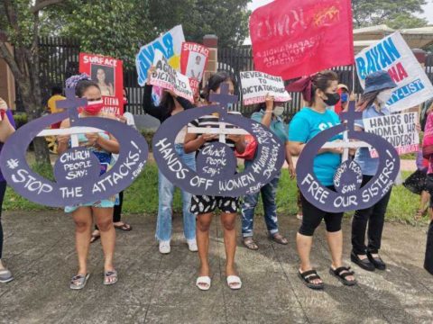 Filipino women march to end domestic violence