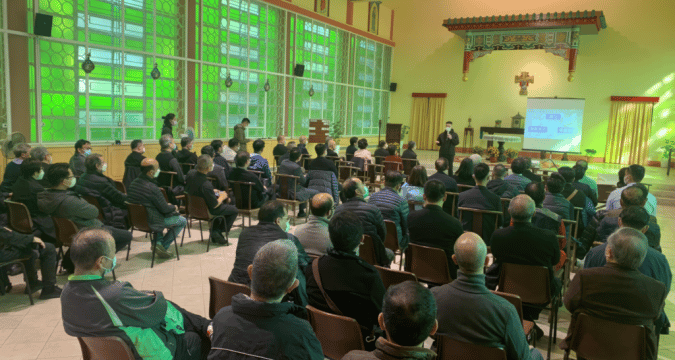 Anglican-Roman Catholic fellowship gathering at Holy Spirit Seminary