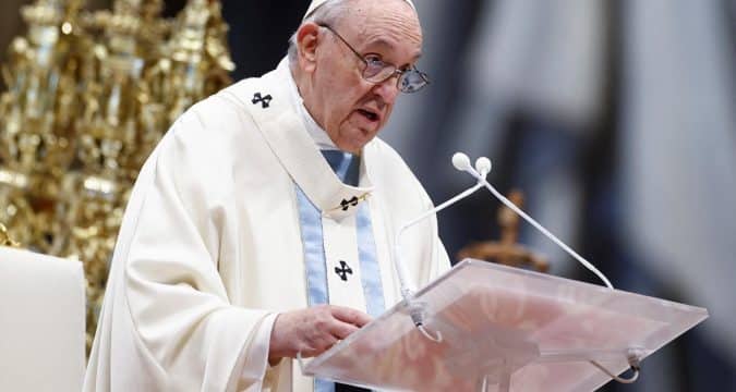 Take a risk to welcome God and his peace in the new year, pope says
