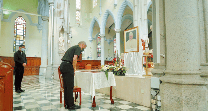 Church in Hong Kong mourns the late pope