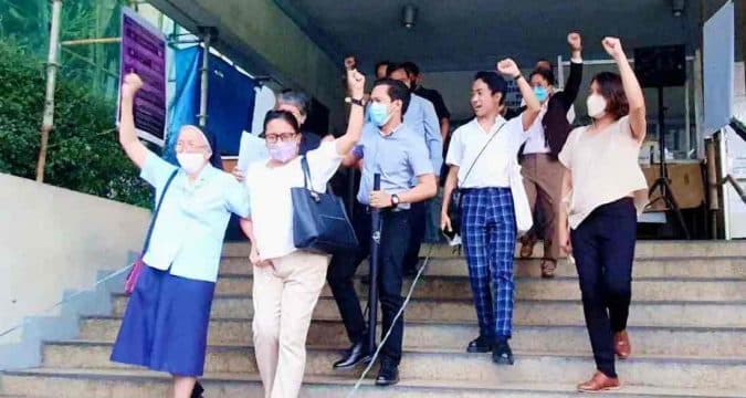 Much-harassed religious sisters acquitted of perjury charges