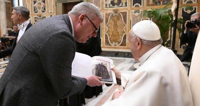 Make time this Lent to love the excluded, defenseless, despised, pope says