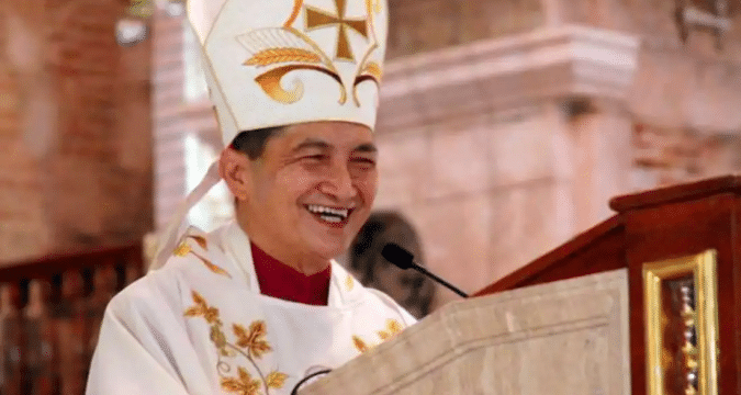 Philippine bishop dies from heart attack