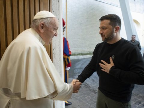 Pope Francis and Zelenskyy talk about humanitarian situation in Ukraine