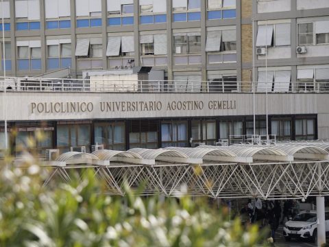 Pope admitted to hospital for abdominal surgery