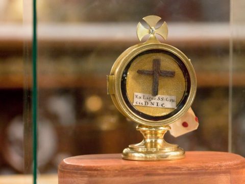 Relics of over 150 saints come to Hong Kong in July