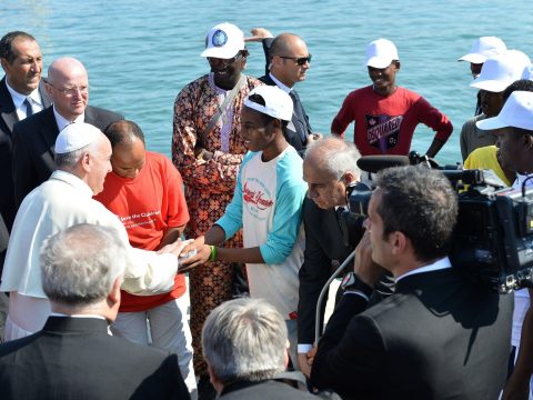 Pope decries grave tragedy of migrant deaths at sea