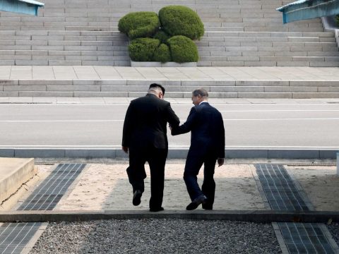 Pope urges Koreans to become ‘prophets of peace’