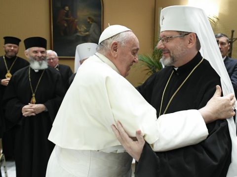 Convincing people of pope’s support tough, says head of Ukrainian Church