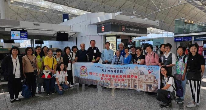 Pilgrimage heads for consistory in Rome Pilgrimage heads for consistory in Rome