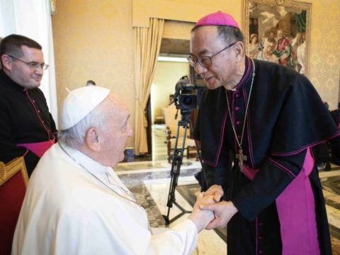 Taiwan’s first indigenous bishop meets Pope Francis