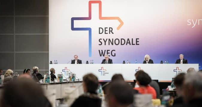 Pope sees danger of Church in Germany moving away from Rome